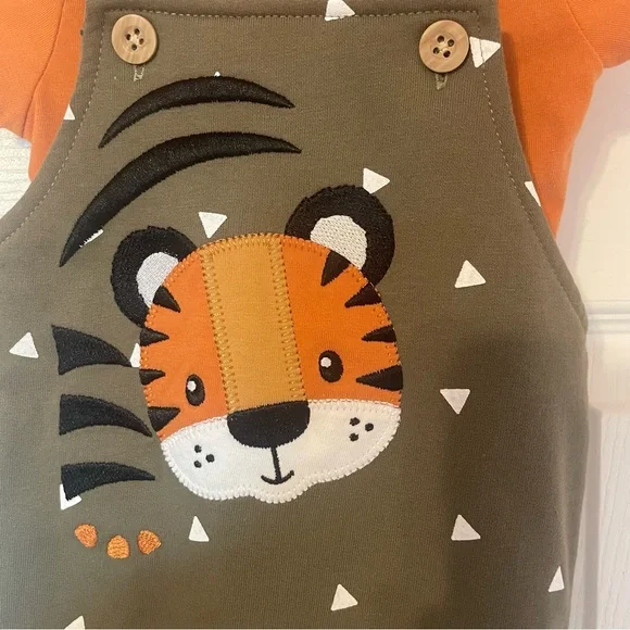 Adorable Tiger Overalls Infant Outfit - Picture 2 of 7